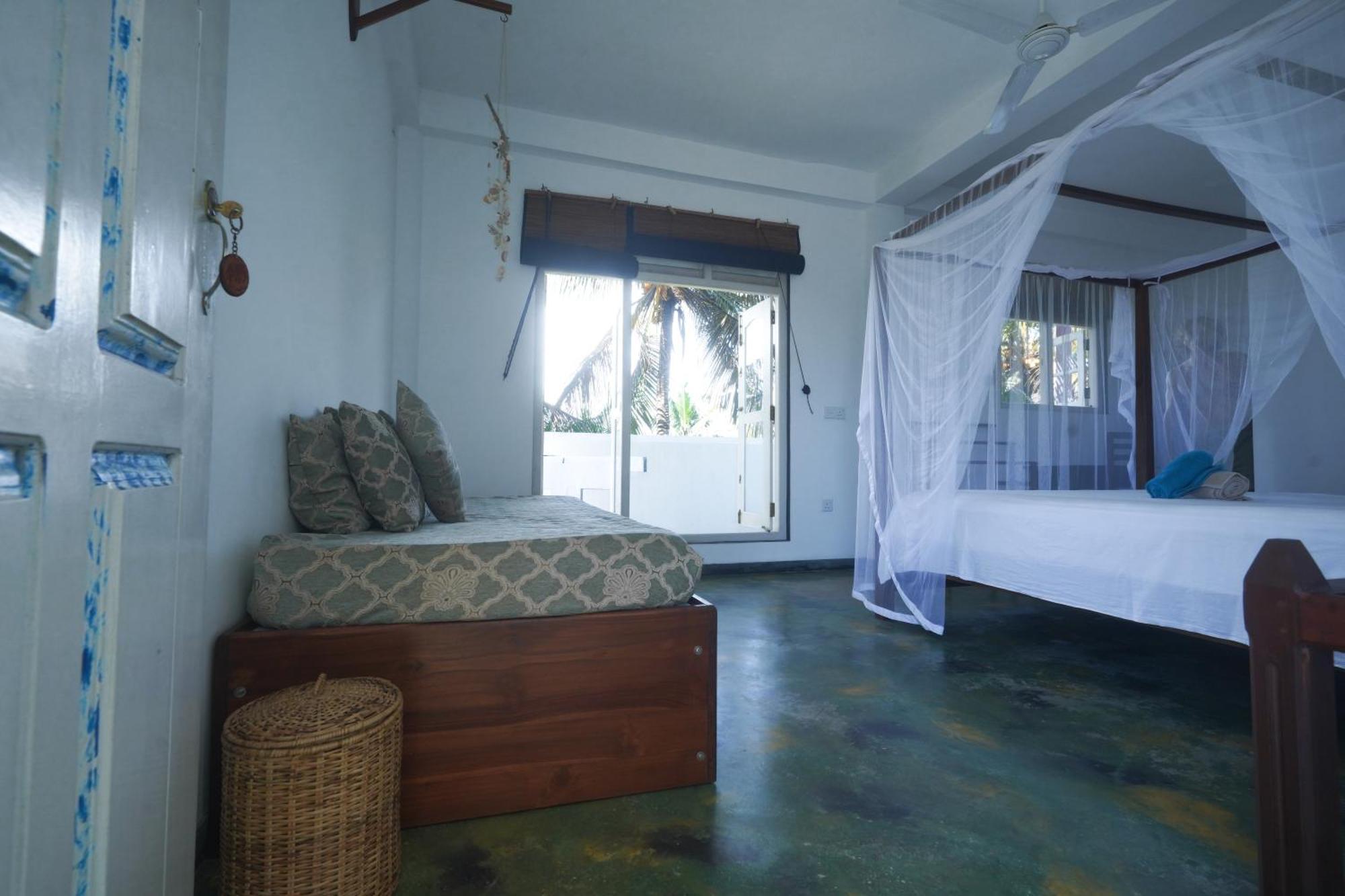 Bed and Breakfast Casa Tharin Madiha à Matara Extérieur photo