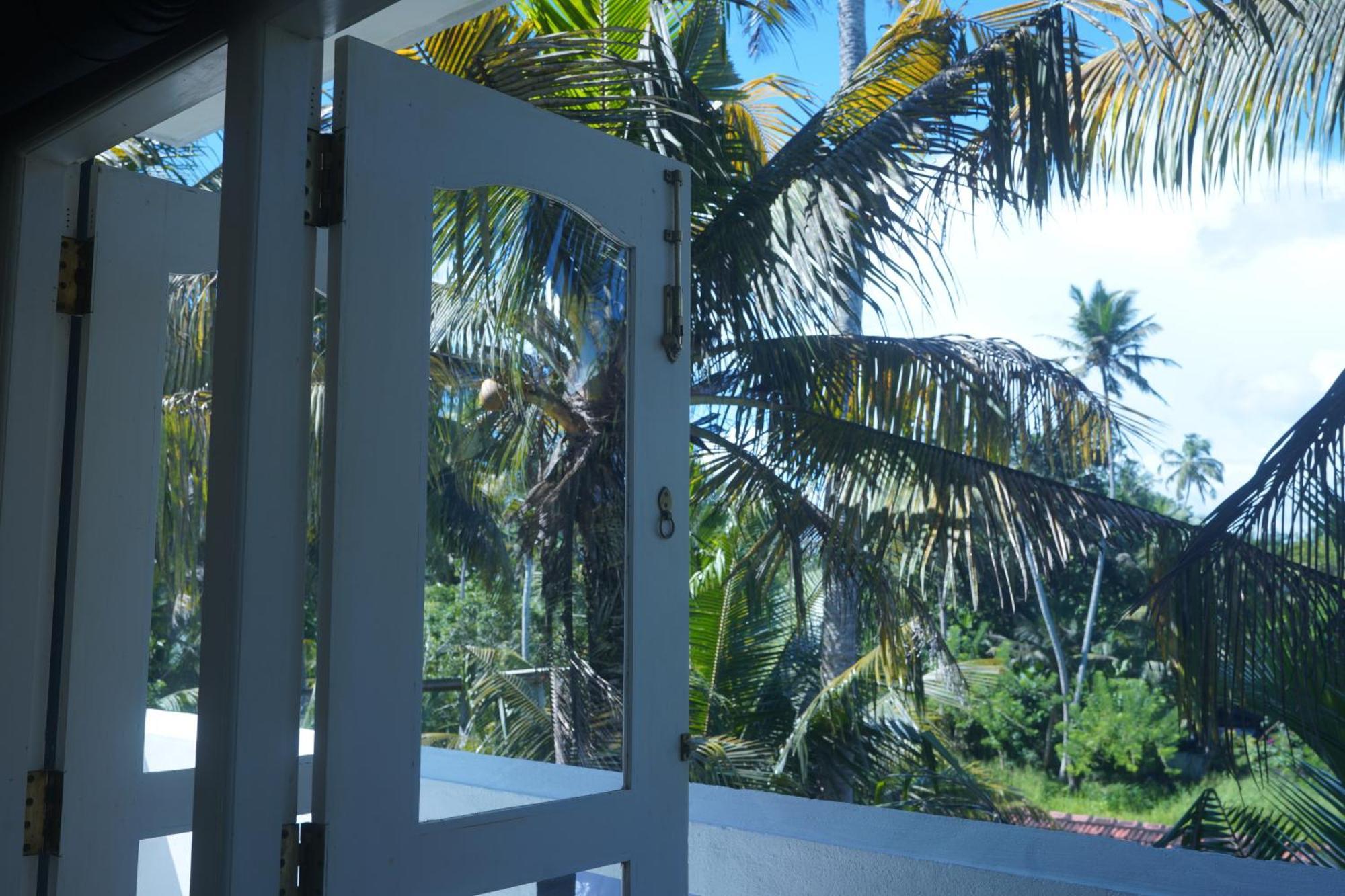 Bed and Breakfast Casa Tharin Madiha à Matara Extérieur photo
