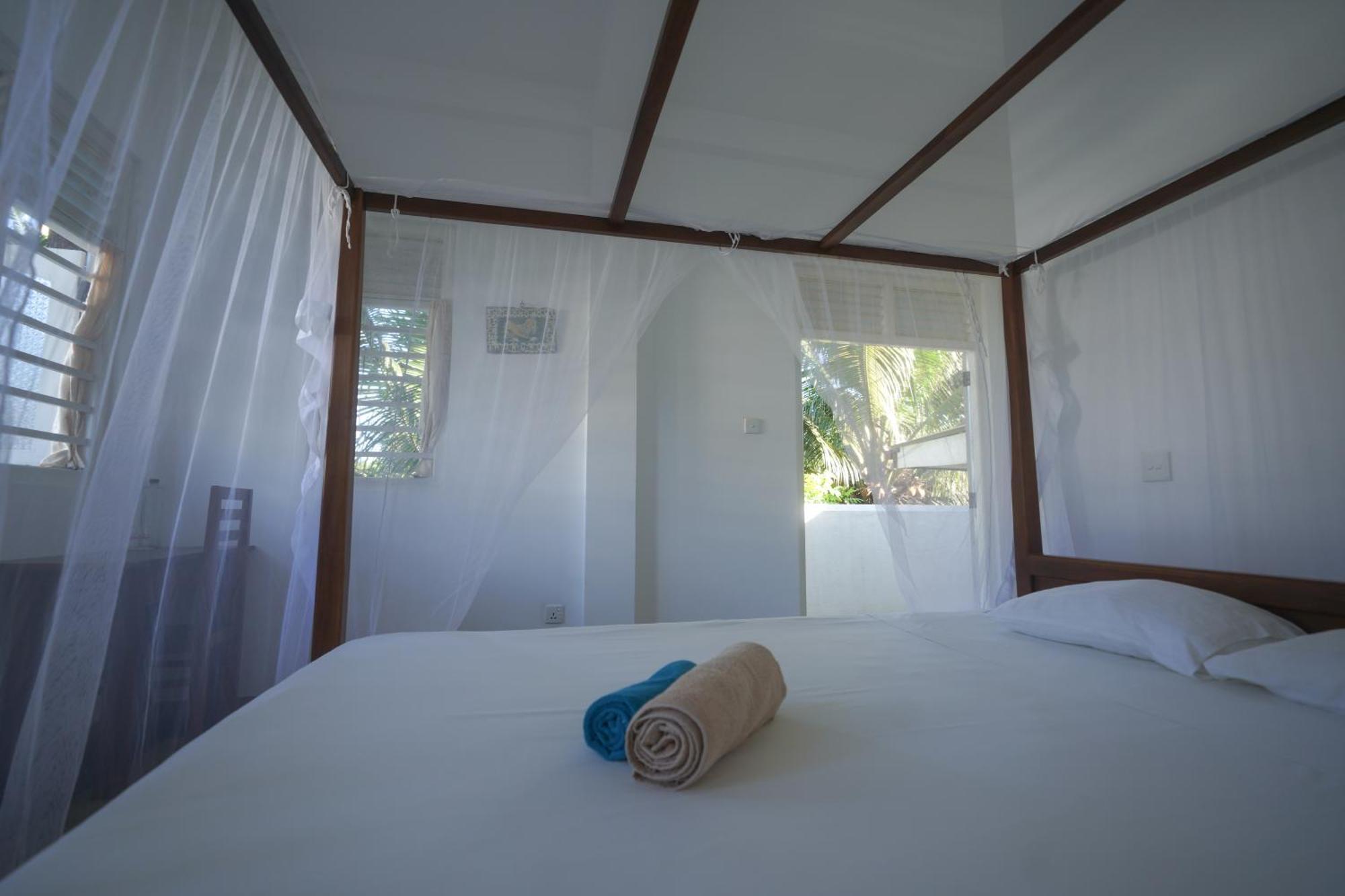 Bed and Breakfast Casa Tharin Madiha à Matara Extérieur photo